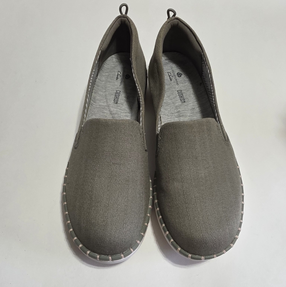 Clarks Cloudsteppers Step Go Slip Olive Green Shoes Sz 8.5